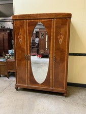 Antik - Kleiderschrank