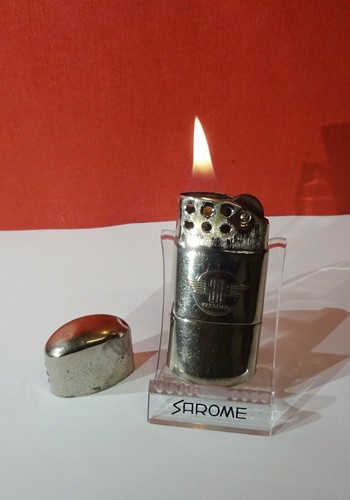 Altes hanomag sturmfeuerzeug - altes,