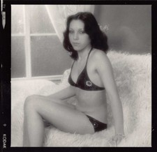 Erotik Frau in Bikini Session