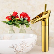 Wasserfall Bad Waschtisch