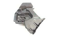 Volvo V40 Cross Country Halter Stoßstange hinten links 31395103 Bj2018