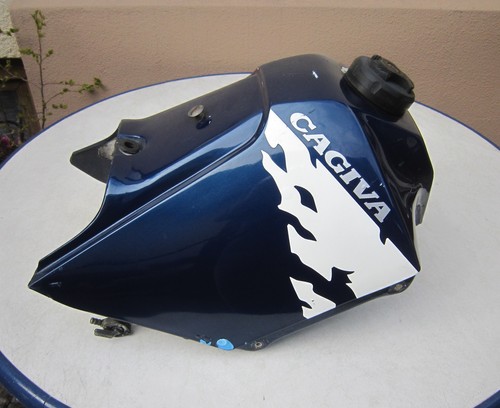 Cagiva w16 tank dicht mit - tank,