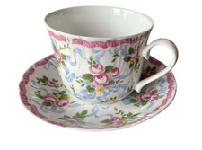 Roy Kirkham Trousseau Jumbotasse mit Untertasse Exclusive Design Fine Bone China