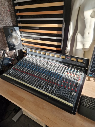 Analog konsole 2 - konsole, 24-8-2