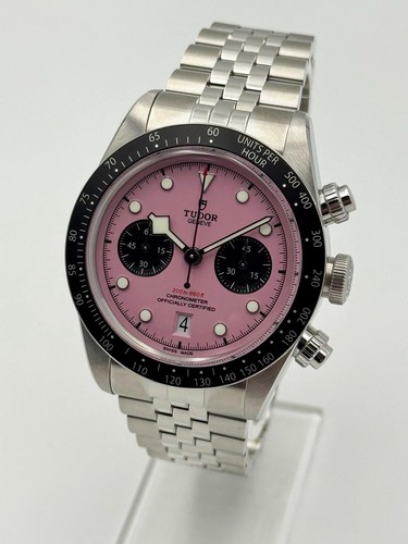 Tudor black bay chrono - black,