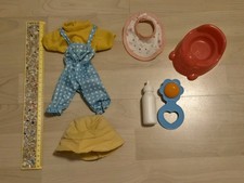 Puppenzubehör: Outfit