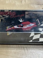 Modelbau Auto Formel 1 1:64 Ferrari F 93 A Alesi