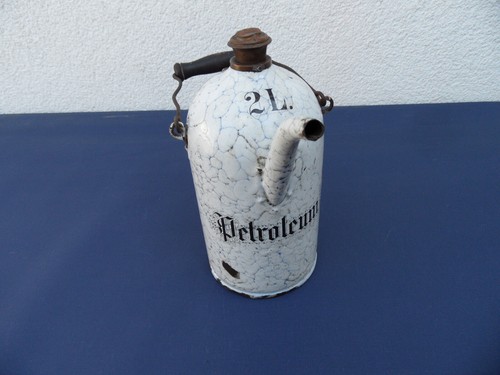 Alte petroleumkanne liter - 2,