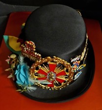 Handmade Karneval Zylinder mit Pins & Orden Köln-Bonn  2001 - 2007