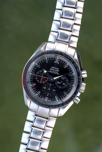 Omega speedmaster broad - omega, arrow