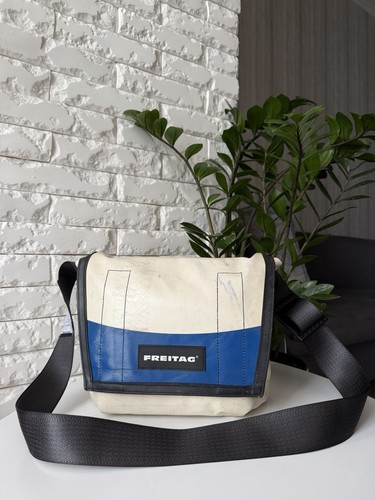Freitag f11 lassie - lassie, cycling