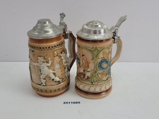 2x Bierkrug Zinndeckel Porzellan Metzger Fechten Relief Sitzendorf DDR #2511885