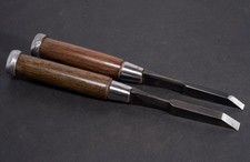 Traditionelle japanische Stemmeisen (Nomi) — Oire-nomi / Hira-nomi, 23 cm, 10 mm