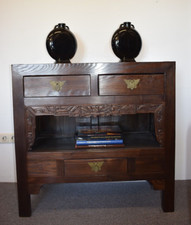 Kommode, China, Ulmenholz, Schmetterlings Metallbeschlägen, 91x94x42cm