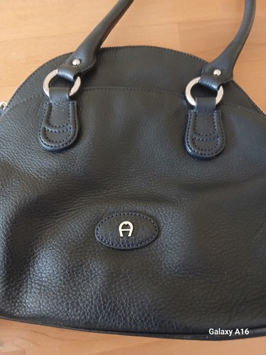 Aigner tasche aus blauem leder - aigner,