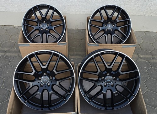 Original mercedes gla 35 - 4, x
