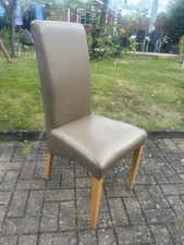 2 hochwertige Lederstühle