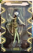 MONSTER HIGH SCARAH SCREAMS