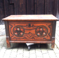 Bauerntruhe antik, bemalte