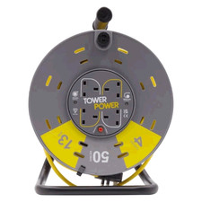 Verlängerungskabeltrommel 4