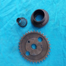 BMW R 26,  27  Kurbelwellenkettenrad , Entlüfterring  mit Feder  gebraucht
