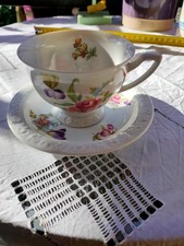 Kaffeetasse und untertasse - und, untertasse/