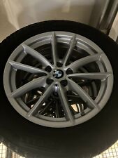Original BMW Winterräder 225/60R18 104H V-Speiche 618 X3 G01 und X4 G02 DOT 4024