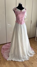 Brautkleid, Kostüme 