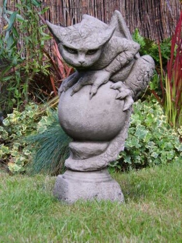 Gartenfigur oscar lauernder - "oscar",,