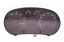 Tachometer Audi A3 8L Benziner 8L0920900F MFA FIS Jaeger Kombiinstrument KFZ