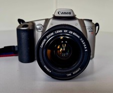 Canon EOS 3000 N / Objektiv Zoom Lens EF 28-80mm / 1:3,5-5,6 II