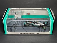 F1 1/43 Spark Nico Rosberg 2016 Champion signiert Nico Rosberg