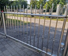 Edelstahlzaun, 3 Zaunfelder, 8,10 Meter Zaun , Edelstahl