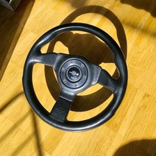 Nardi Sportlenkrad 32cm im sehr guten Zustand mit VW Nabe.. Schwarz