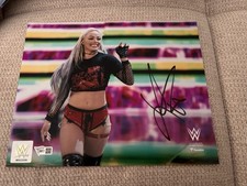 Liv Morgan WWE Autogramm Original Signiert Foto 20x25cm