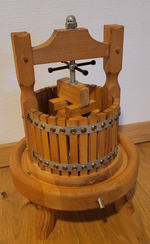 Wein oder mostpresse - wein-,