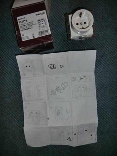 Merten 233819 schuko - merten,