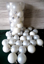 24 Weihnachtskugeln--weiß Perl Glanz/Glitter-Baumschmuck-Christbaumschmuck-4 cm