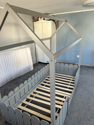 Kinderbett 90x200 mit - kinderbett,