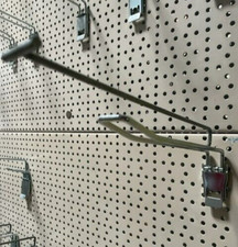 Tegometall Lochwand mit Oberstab L12 Haken Werkzeug Doppelhaken 30x