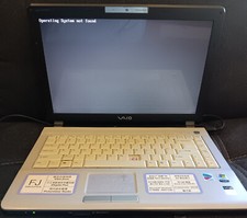 Sony Vaio pcg 7Q5P  15,6" Display   ( 11 ) Lap Top Notebook