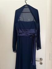 Schickes, blaues Abendkleid /