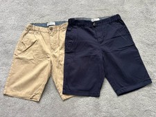 2 Kurze Kinder Chino Hosen