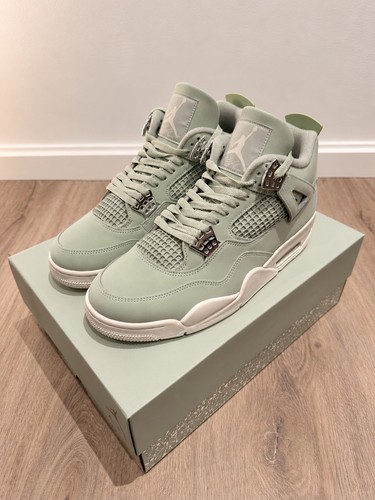Wmns air jordan retro - jordan, 4