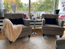 2 Sessel von Safavieh, schwarz-weiß kariert, Rollen, Nieten