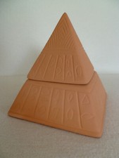 Teelichthalter Pyramide