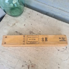 C3056 Alte Zigarrenpresse |