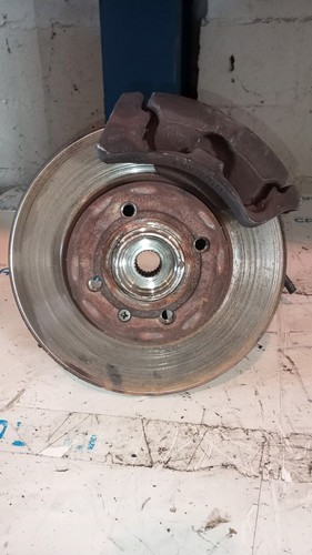 97914 achsschenkel vorne links