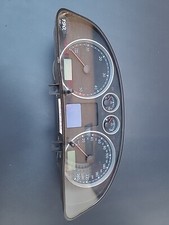 VW Passat 3BG 3B0920827A Tacho