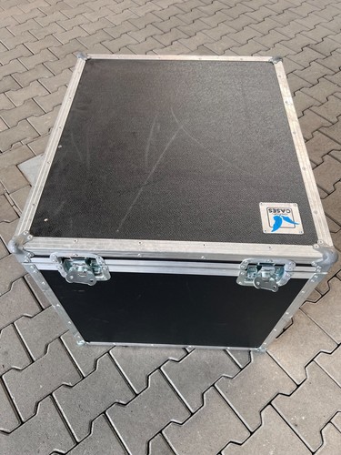 Amptown flightcase tour - amptown, case